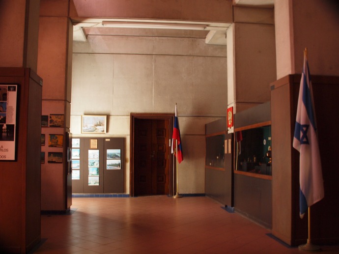 A glimpse inside the museum portion of the Faro a Colón.