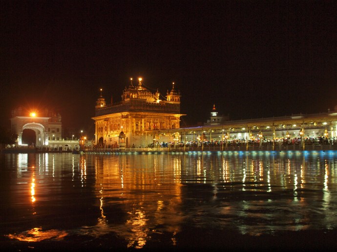 Another view of the Golden Temple after dark.