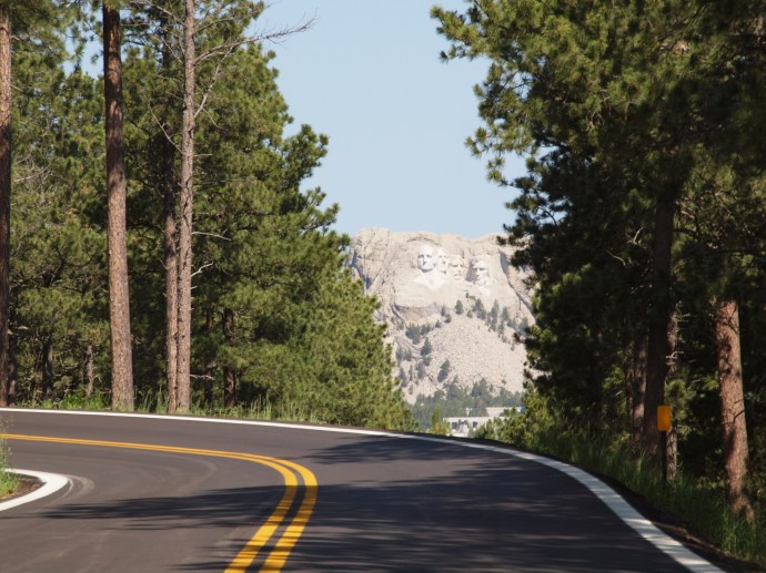 Now that's what I call roadside scenery!