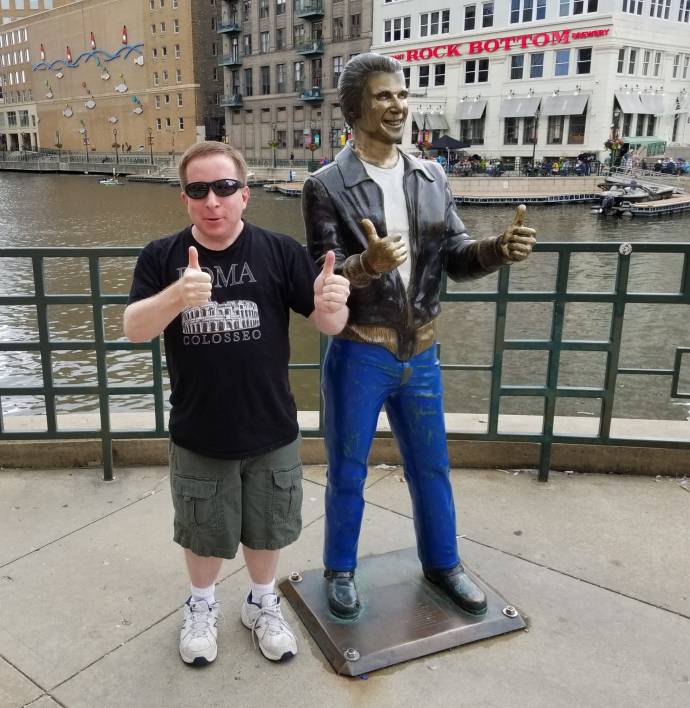 37568289_10155800244082198_6927329743578595328_o